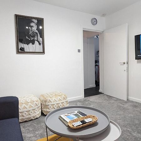 Charming & Quaint Old Compton Apartamento - Quiet Guests Only Allowed, No Parties Allowed, Over 25 Years Old Or Families London Luaran gambar